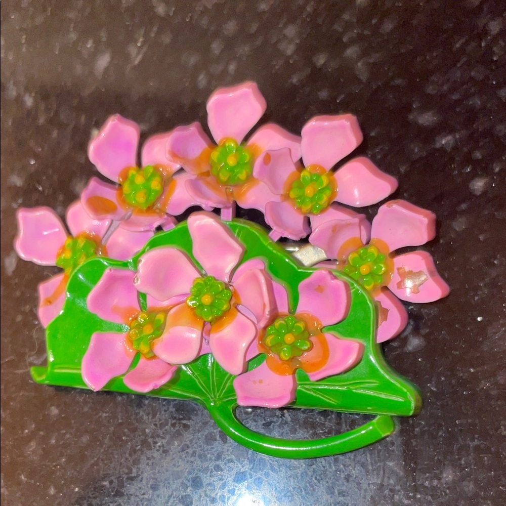 Floral Pink and Green Hippy Mod 1960’s enamel painted broch